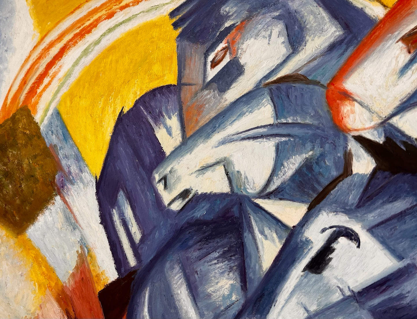 La Torre dei Cavalli Blu – Dipinto a Olio Espressionista Dipinto a Mano su Tela (60 × 80 cm)