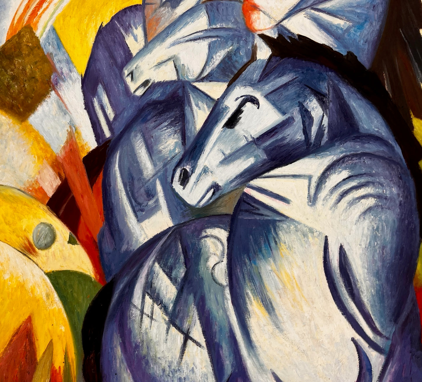 La Torre dei Cavalli Blu – Dipinto a Olio Espressionista Dipinto a Mano su Tela (60 × 80 cm)