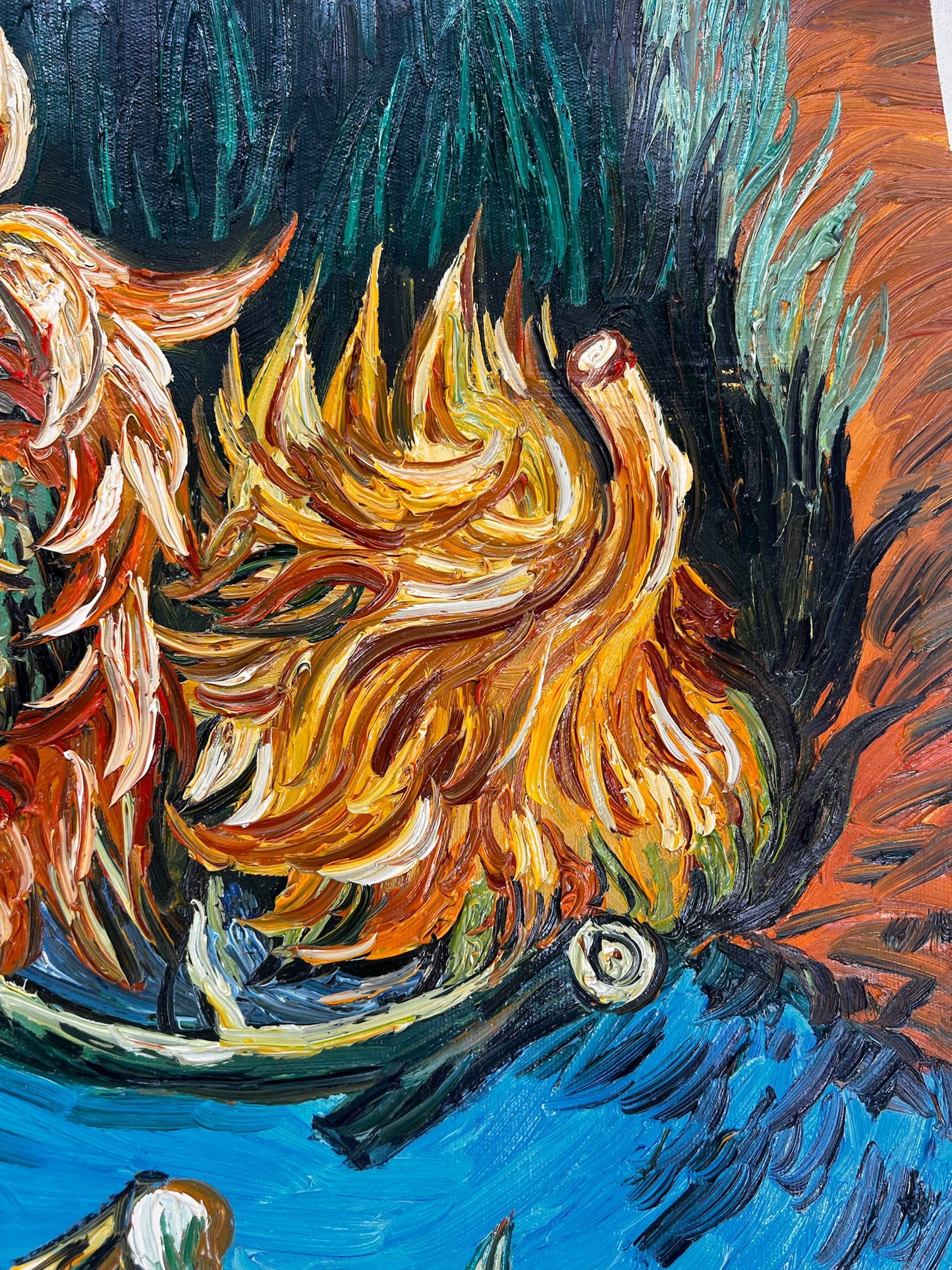 Natura morta con due girasoli – Dipinto a olio post-impressionista su tela (43 × 24,5 cm)